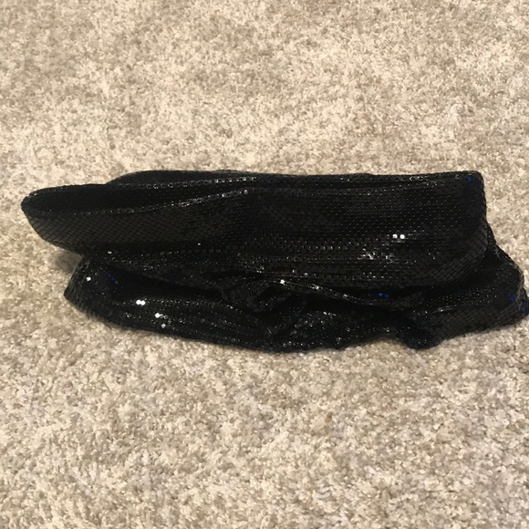 Jessica Simpson - expandable clutch - Picture 4 of 5